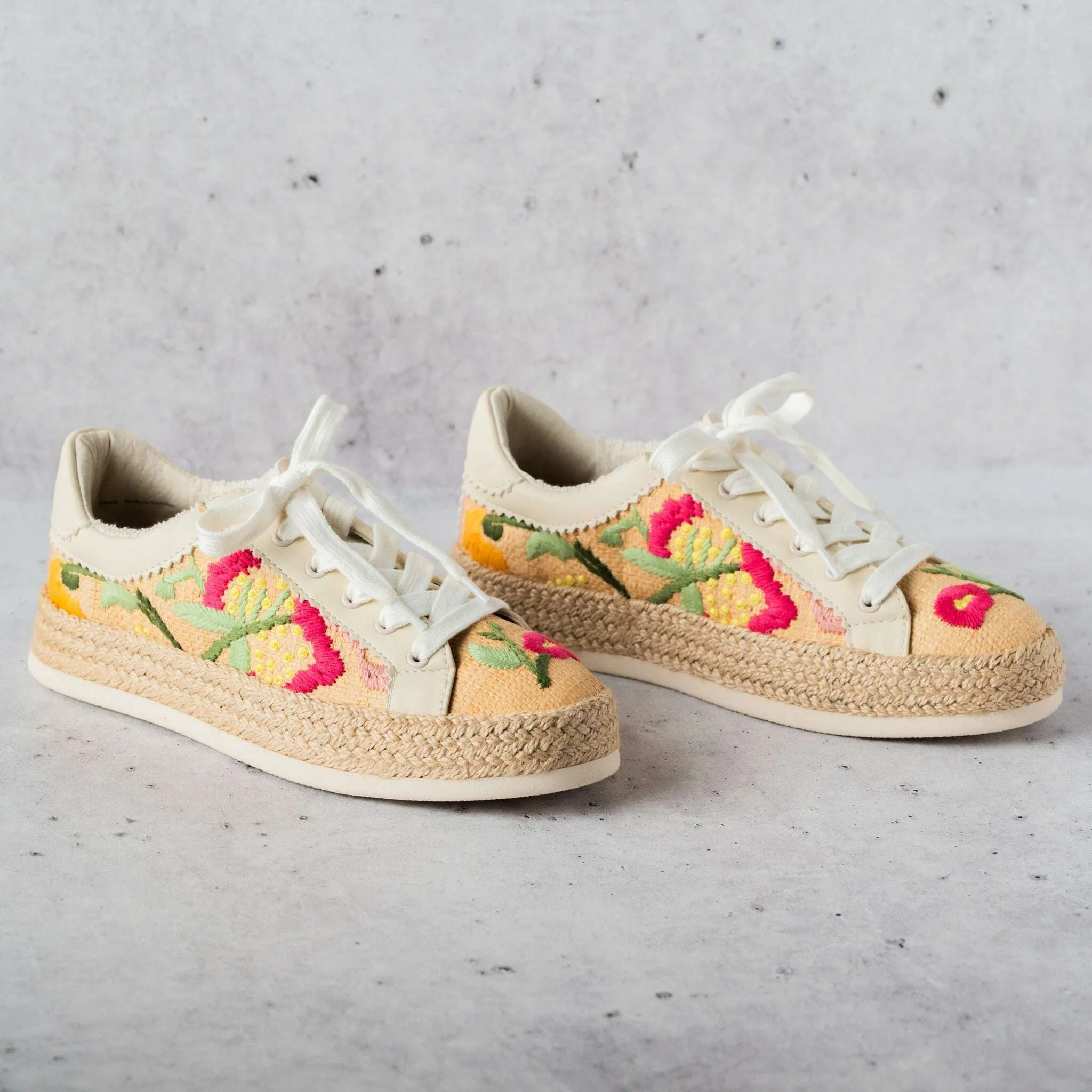 Dolce Vita - Azalia - Floral Multi Raffia